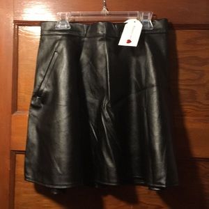 NWT. Pleather skirt